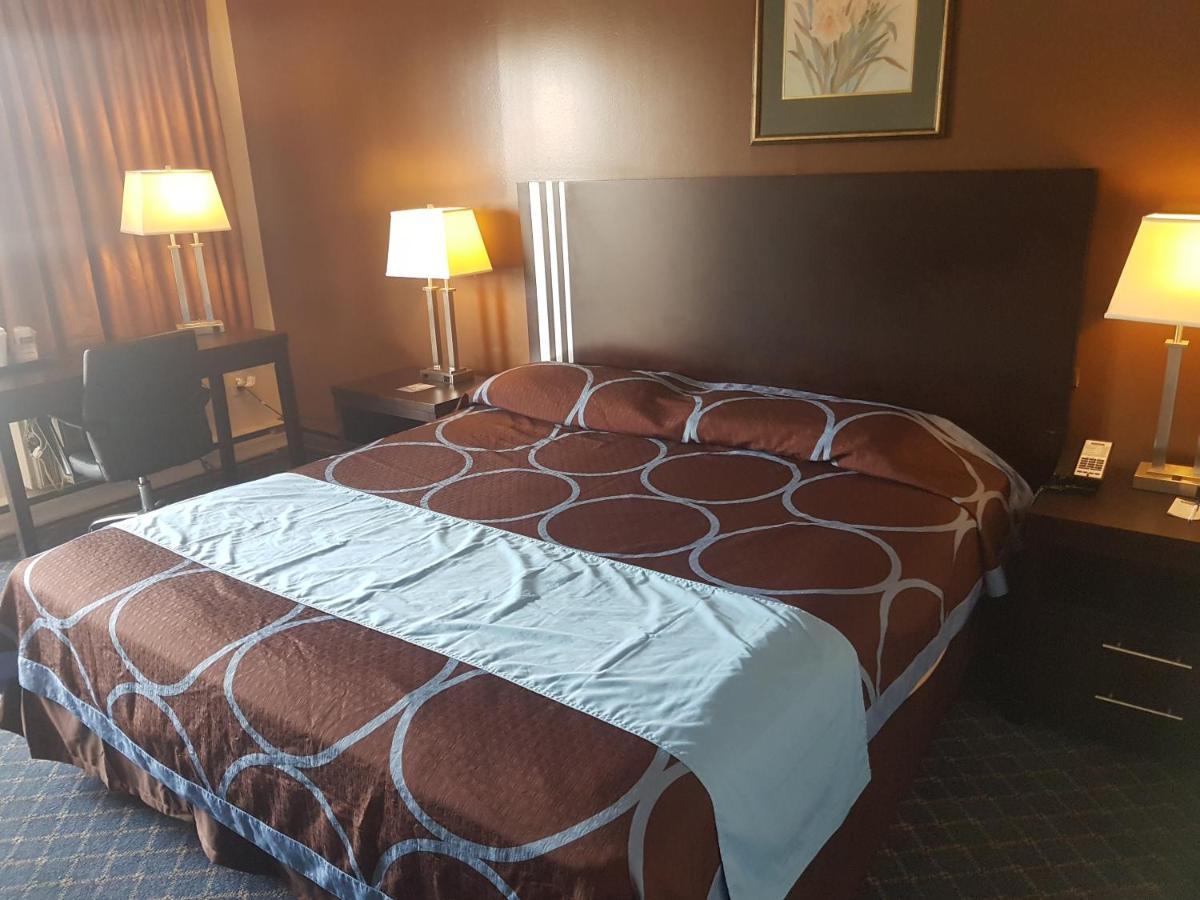 Ba Hotel Red Deer Extérieur photo
